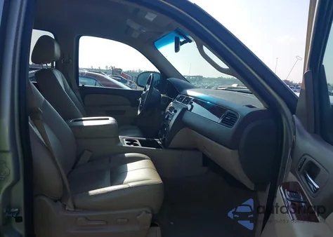 2013 GMC Yukon Xl 1500 Slt из США, поврежденный, VIN 1GKS1KE07DR358552